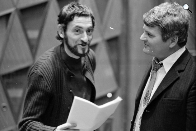 Csoóri Sándor: A halálra táncoltatott lány c. balladájának felvételekor - Kézdy György és Szabó Gyula színművészek