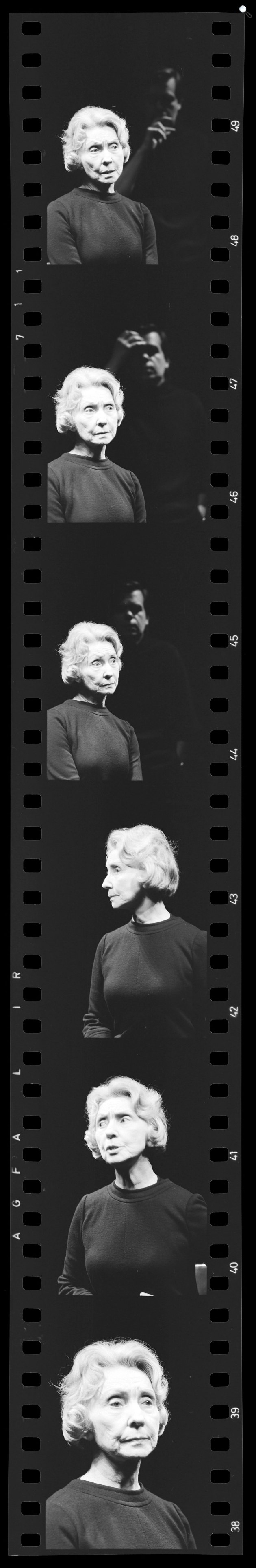 Marguerite Duras (1914-1996) francia írónőről készült fotósorozat, 1968 (Fotó: Bibliothèque nationale de France/Roger Pic/Wikimedia)