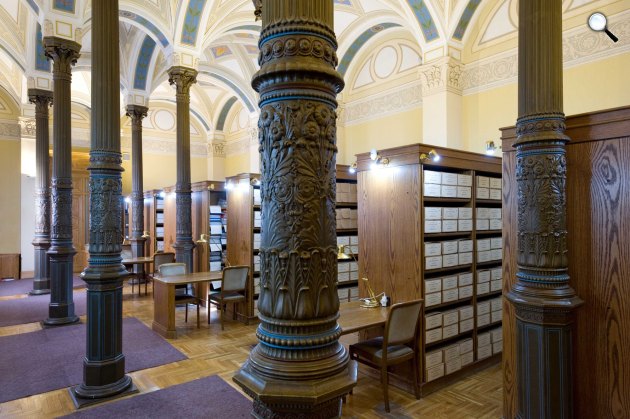 Tudományos Akadémia Könyvtár és Információs Központ - 1826. március 17-én ajánlotta fel gróf Teleki József családi könyvtárát, mintegy harmincezer kötetet, a Magyar Tudós Társaság számára, (Fotó: MTA Könyvtár)