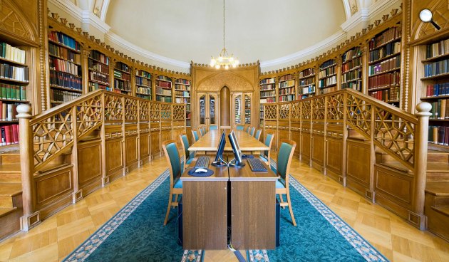 Tudományos Akadémia Könyvtár és Információs Központ - 1826. március 17-én ajánlotta fel gróf Teleki József családi könyvtárát, mintegy harmincezer kötetet, a Magyar Tudós Társaság számára, (Fotó: MTA Könyvtár)