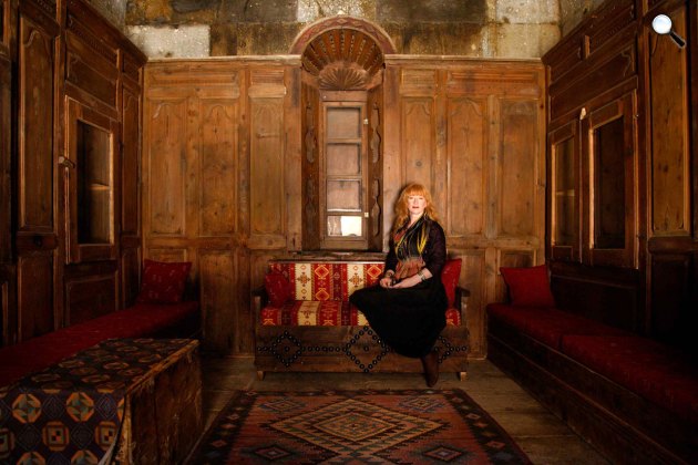 Loreena McKennitt kanadai énekesnő, dalszerző, aki leginkább kelta és közel-keleti motívumokkal teleszőtt világzenéje kapcsán tett szert világhírnévre (Fotó: Richard Haughton)