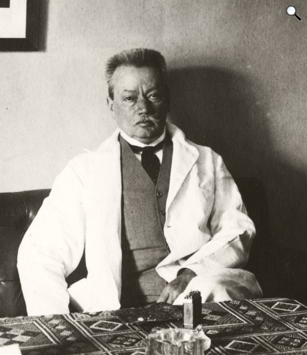 Báró Korányi Sándor (1866-1944) belgyógyász, akadémikus, 1922 (Fotó: Fortepan/Semmelweis Egyetem Levéltára)