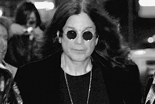 Ozzy Osbourne (1948-2025) Grammy-díjas angol énekes, a Black Sabbath heavy metal együttes énekese, Philadelphia, 2010 (Fotó: Wikimedia/Kevin Burkett)