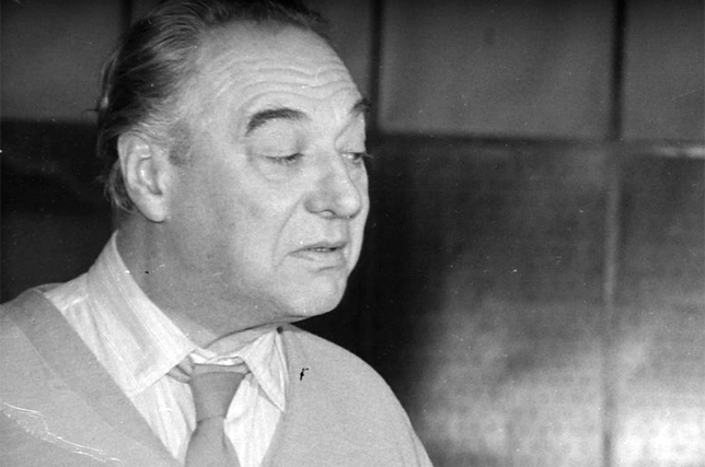Bilicsi Tivadar (1901-1981) színművész, komikus - Miljutyin Nyugtalan boldogság című operett felvétele, Magyar Rádióban, 1958 (Fotó: Fortepan/Szalay Zoltán)
