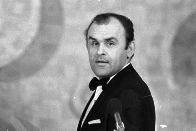 Hofi Géza (1936-2002) humorista, előadóművész, 1970 (Fotó: Fortepan/Szalay Zoltán)