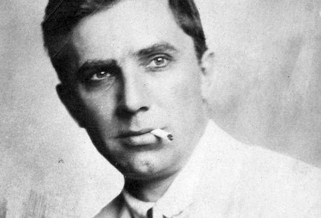 Lugosi Béla (1882-1956) magyar színművész. Drakula gróf, a vámpír alakjának megformálása révén vált világhírűvé, 1912 (Fotó: Fortepan/Saly Noémi)