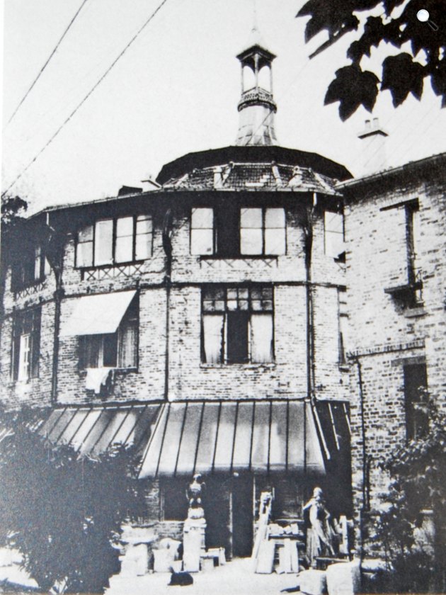 A La Ruche műteremházban dolgozott Modigliani, Chagall, Apollinaire és Cocteau is, Montparnasse, 1918 (Fotó: Wikimedia)
