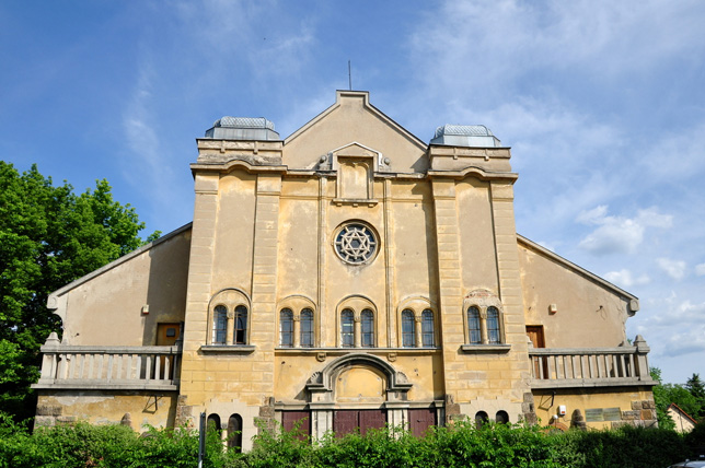 A Rákospalotai zsinagóga épülete a Régi Fóti út felől nézve, Budapest (Fotó: Wikimedia/VinceB)